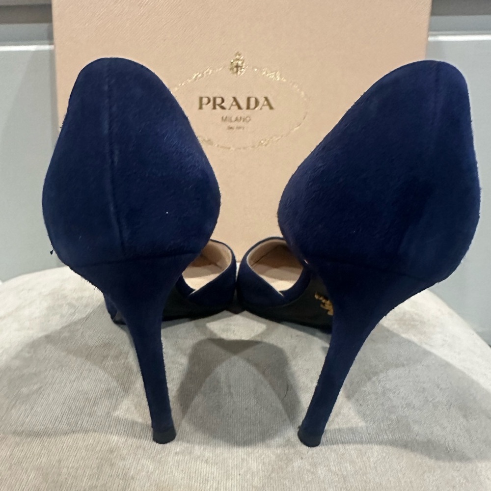 Prada Navy Suede and Black Patent Pointed-Toe Pump - Picture 8 of 14